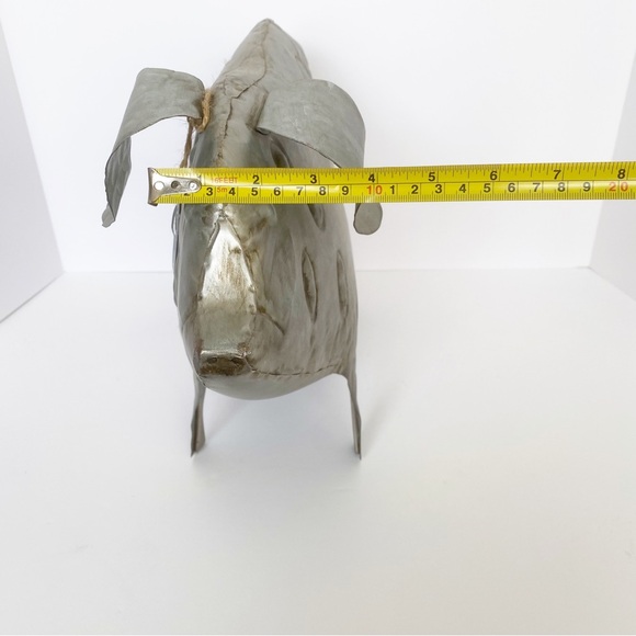 Pig Large Metal Hollow Le Jardin Apropos Home Collection 16.5” MWT Farmhouse - Picture 11 of 12